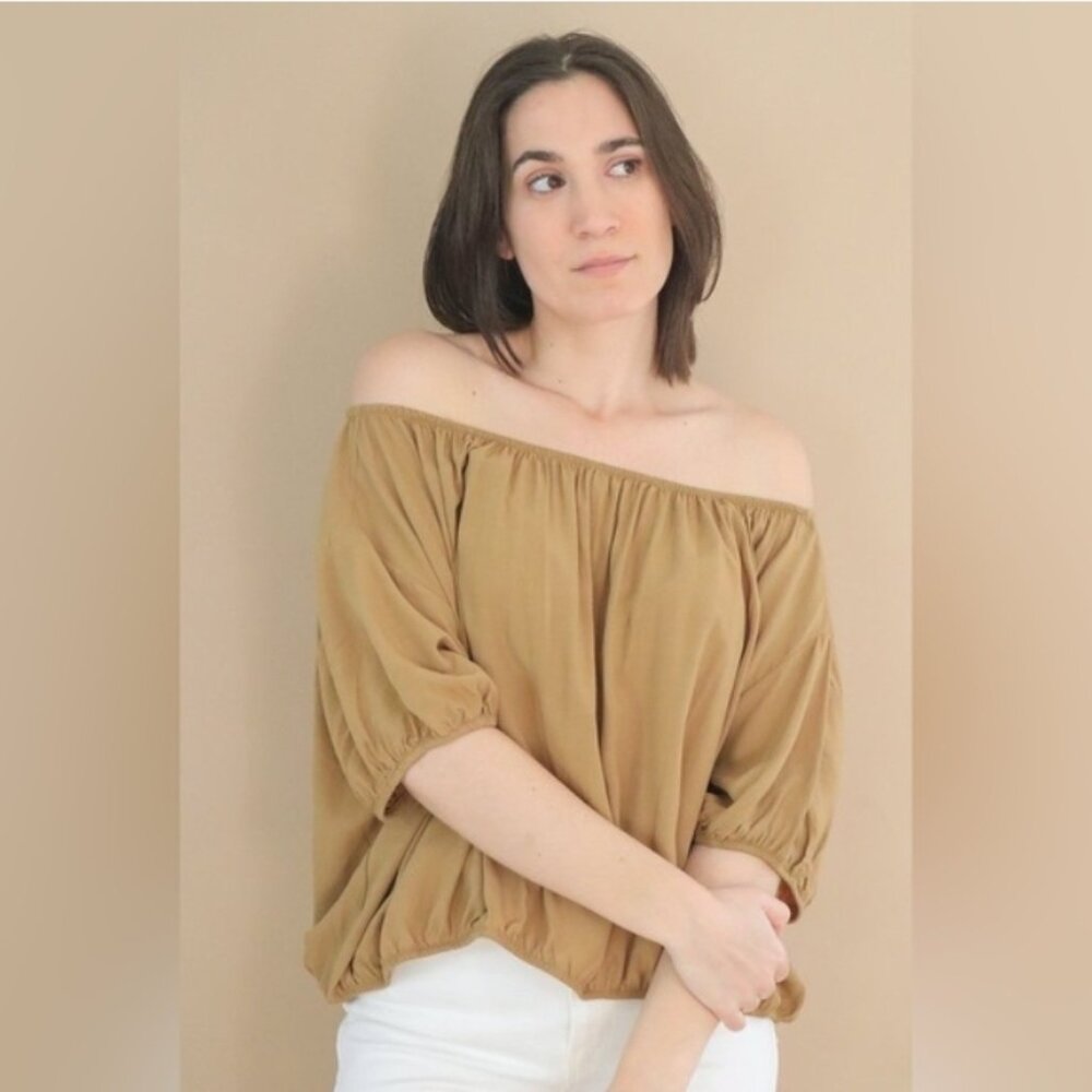 Rita Row Olive Beata Top Size Medium